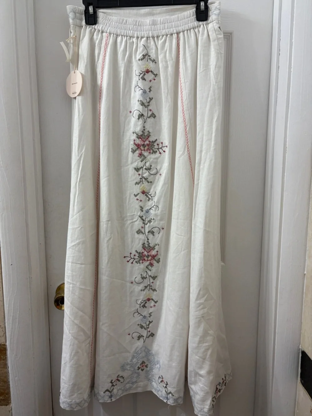 Camila Coelho ivory Maxi Dress with  pink and green Embroidery set - Picture 4 of 6